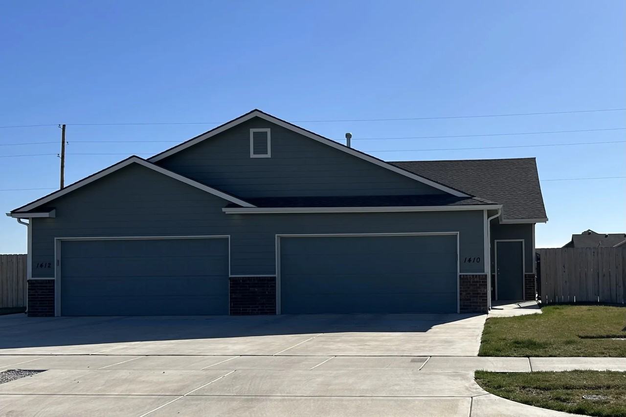 1406 N Azena St, Andover, KS 67002 3 Bedroom Apartment for $1,575/month -  Zumper