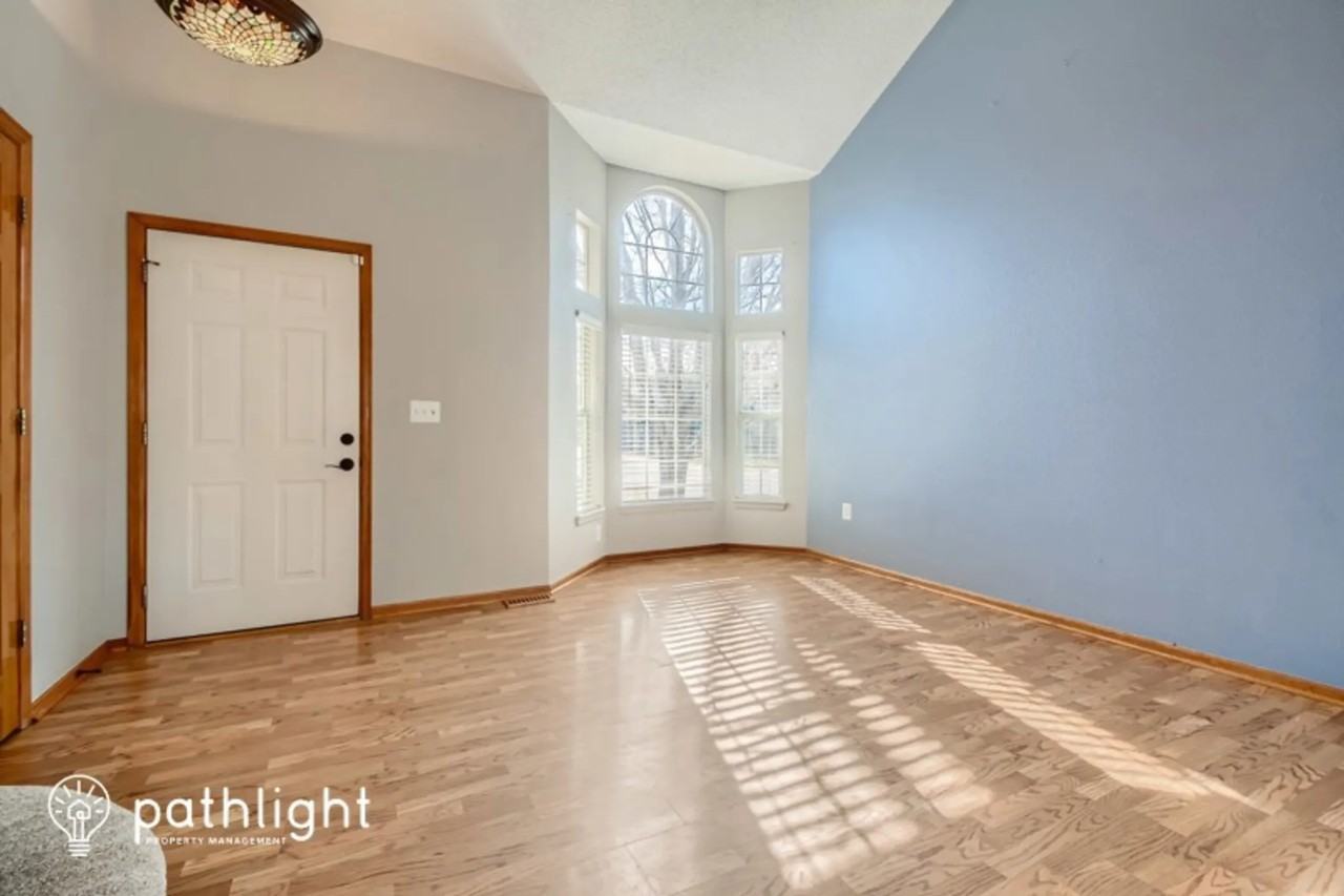 5517 S Ireland St - Photo 2 of 16