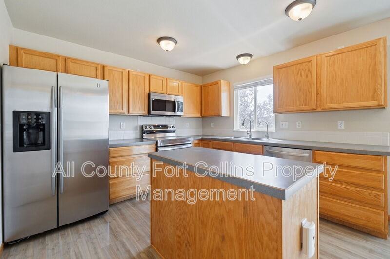 7405 View Pointe Dr - Photo 6 of 17
