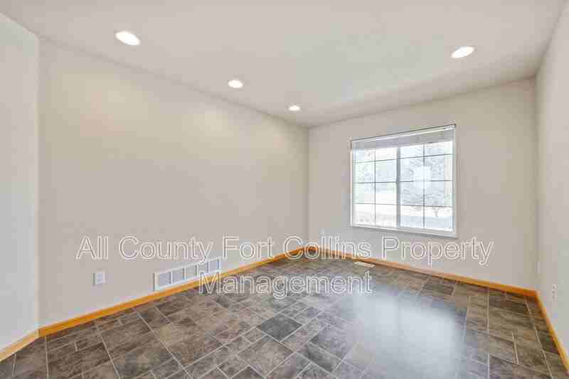 7405 View Pointe Dr - Photo 7 of 17