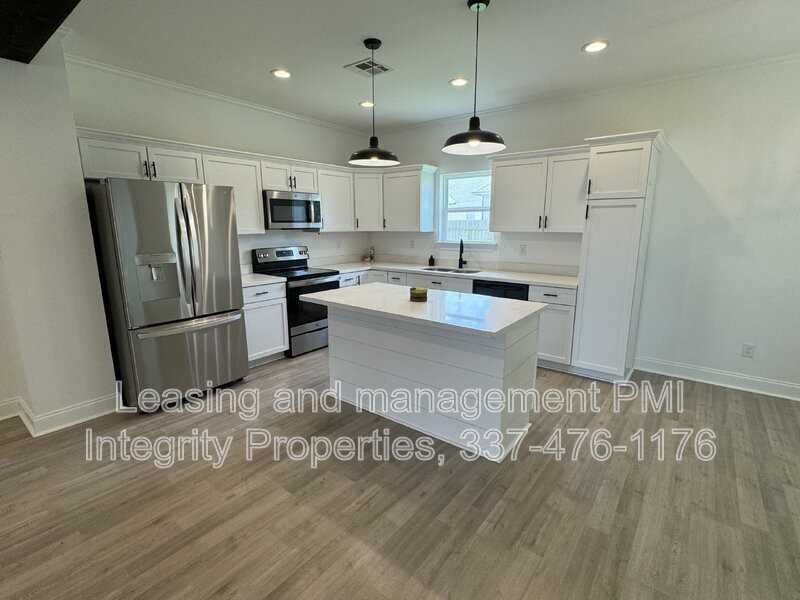 605 Ira St - Photo 4 of 26