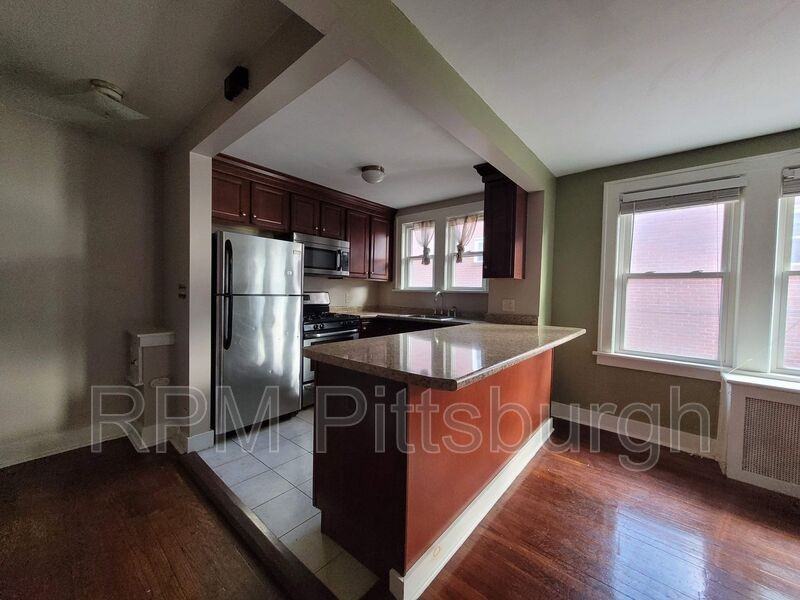 15 S Euclid Ave - Photo 3 of 15