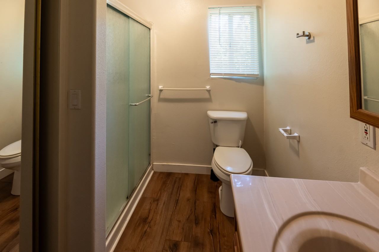 15020 274th Ave E - Photo 2 of 17