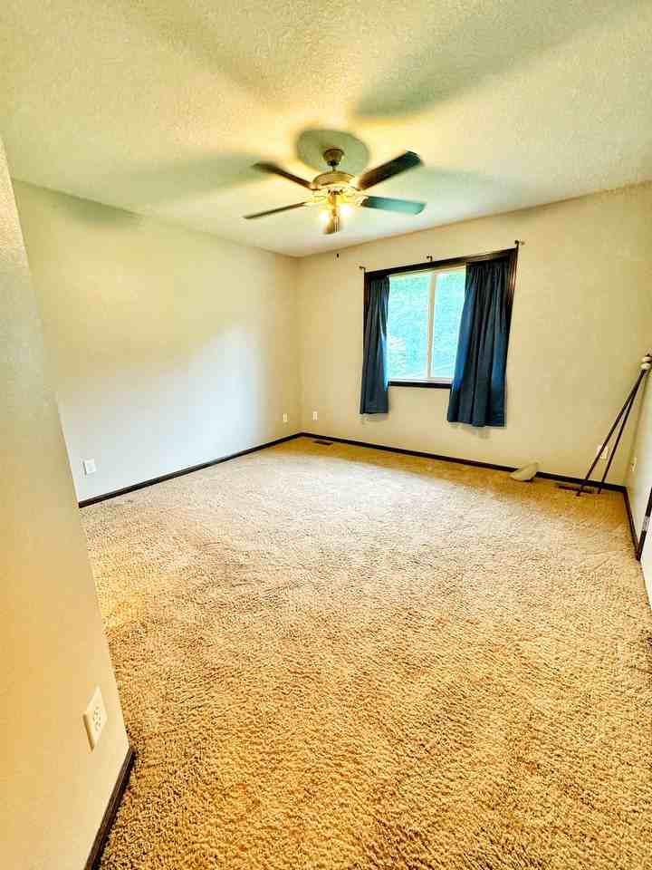 5841 Nw 50th St #5841 - Photo 6 of 20