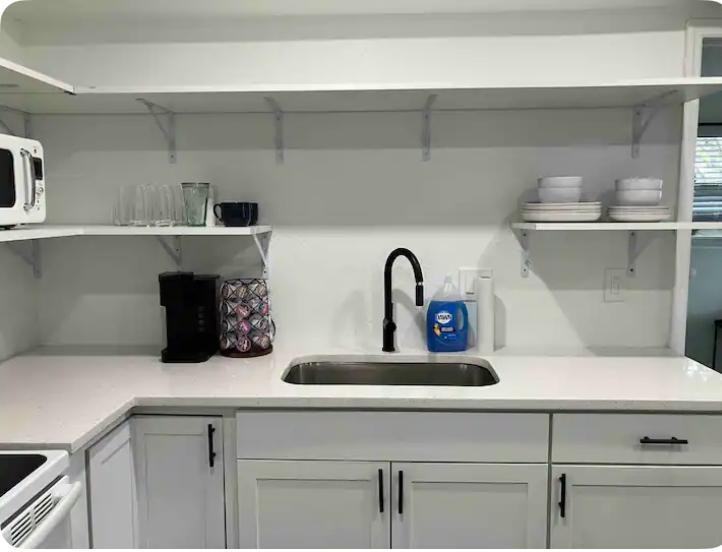 3301 19th Avenue West - Photo 2 of 6