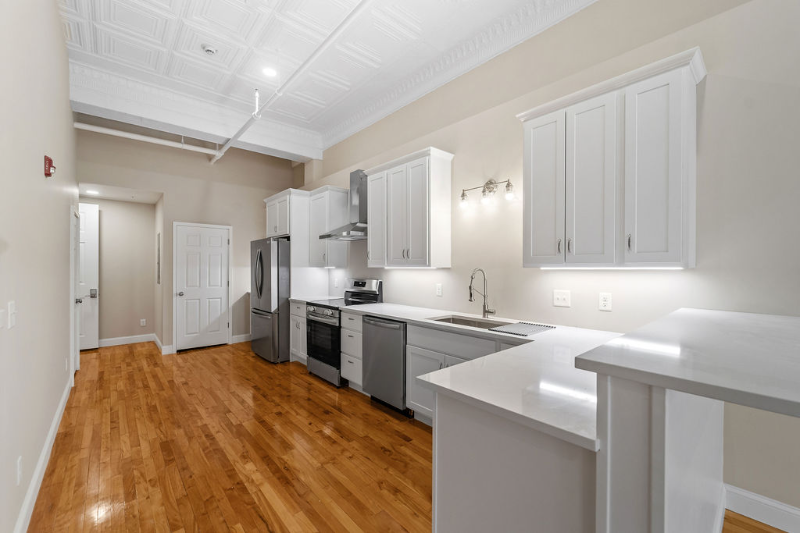 33 Court St #21 - Photo 4 of 21