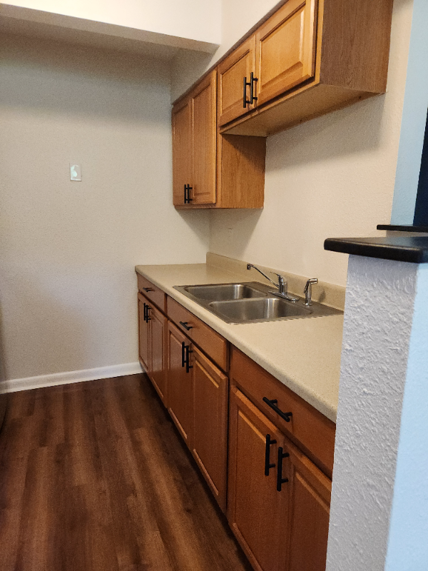 17 Kudlack Rd #25B - Photo 3 of 11