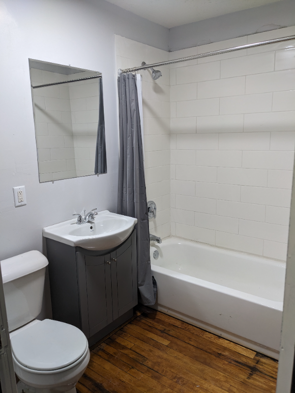 3122 Morgan Ave N - Photo 2 of 8