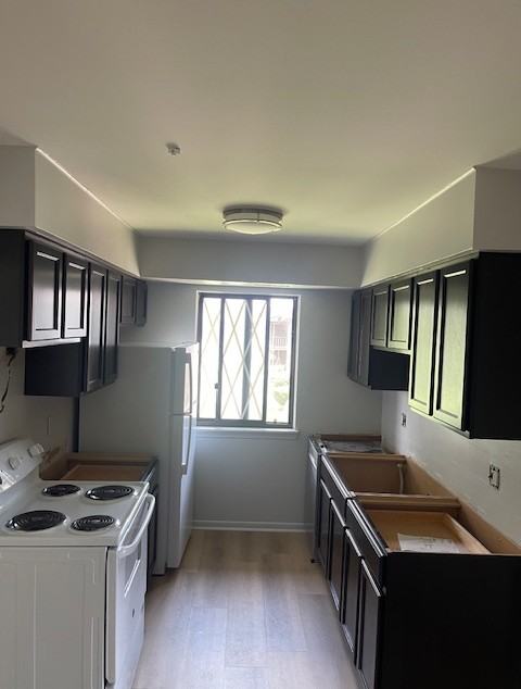 266 East 13 Mile Road #19 - Photo 4 of 12