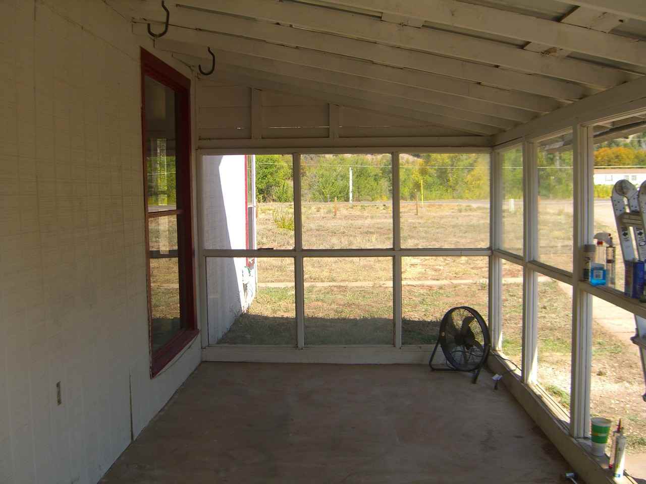 18468 Highway 145 #NA - Photo 3 of 11