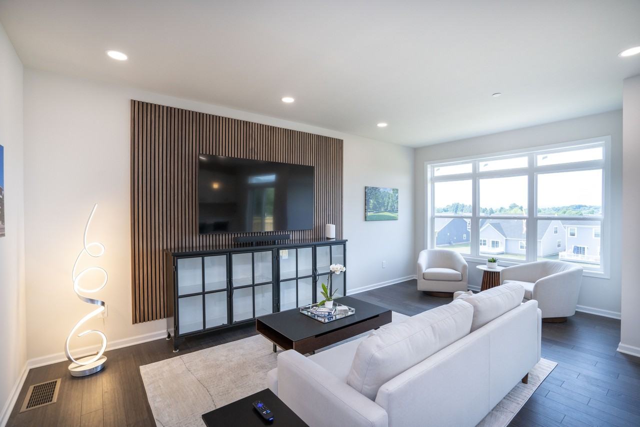 551 Brandywine Dr #551 - Photo 3 of 50