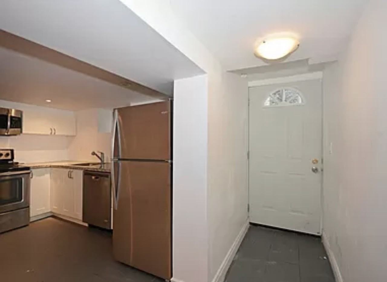 330 Harbord Street - Photo 3 of 7