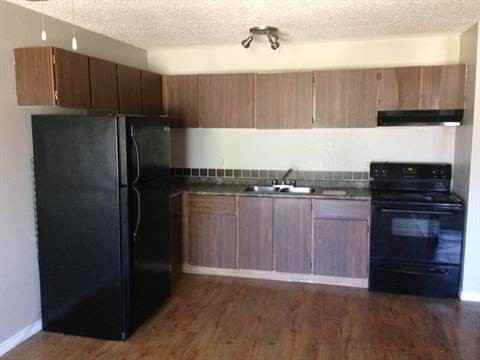 5812 57 Ave #203 - Photo 2 of 5