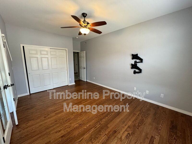 1360 Almagre Peak Dr - Photo 4 of 17