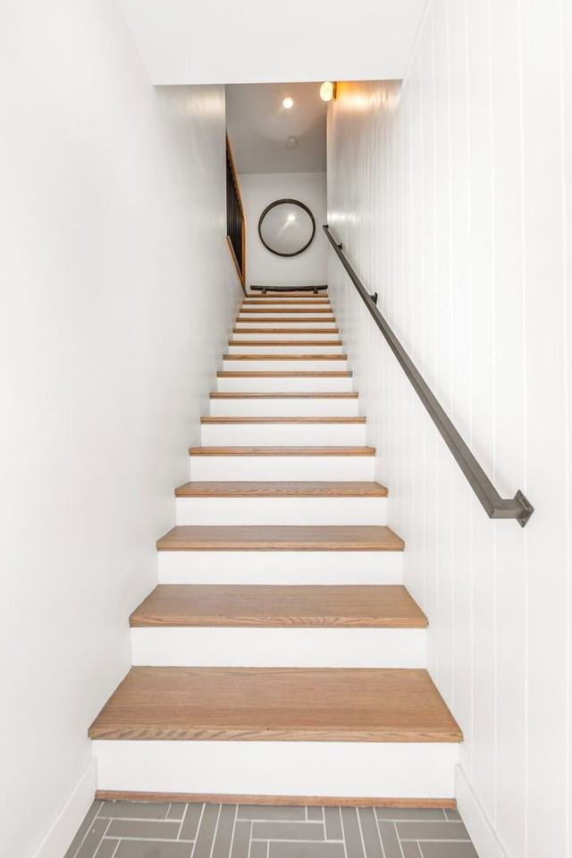 1718 Main St - Photo 3 of 28