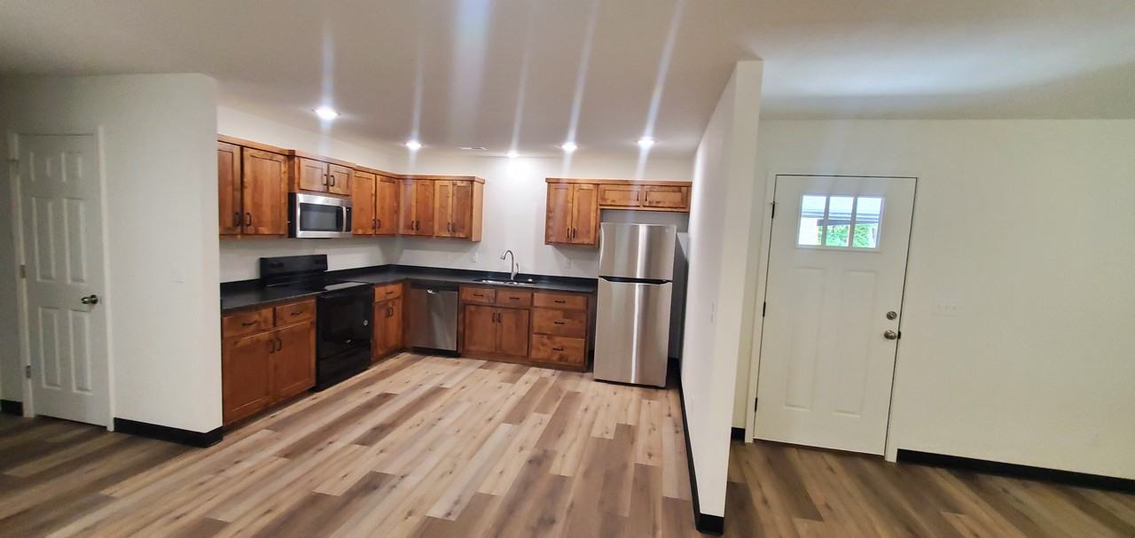 1511 Galena Ave #1 - Photo 3 of 19