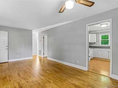 102 W Autry St #NA - Photo 3 of 15
