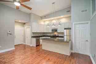 6 S Strawberry St #14 - Photo 1 of 1