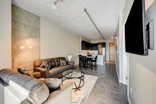 353 E Bonneville Ave - Photo 1 of 1