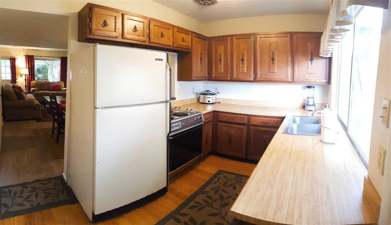 922 Mckinley Ave #E - Photo 5 of 13