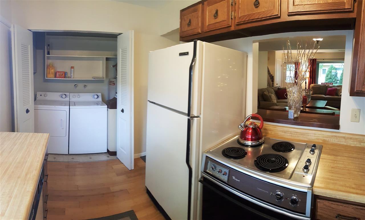 922 Mckinley Ave #E - Photo 6 of 13