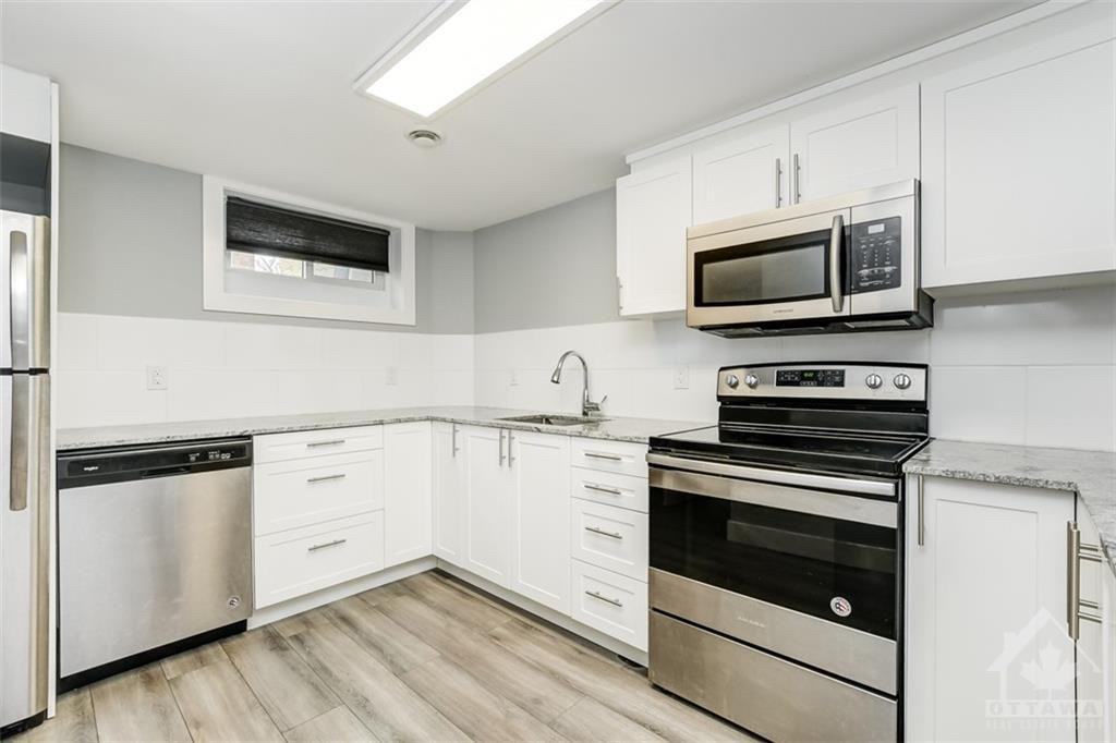 2564 Severn Ave - Photo 3 of 12