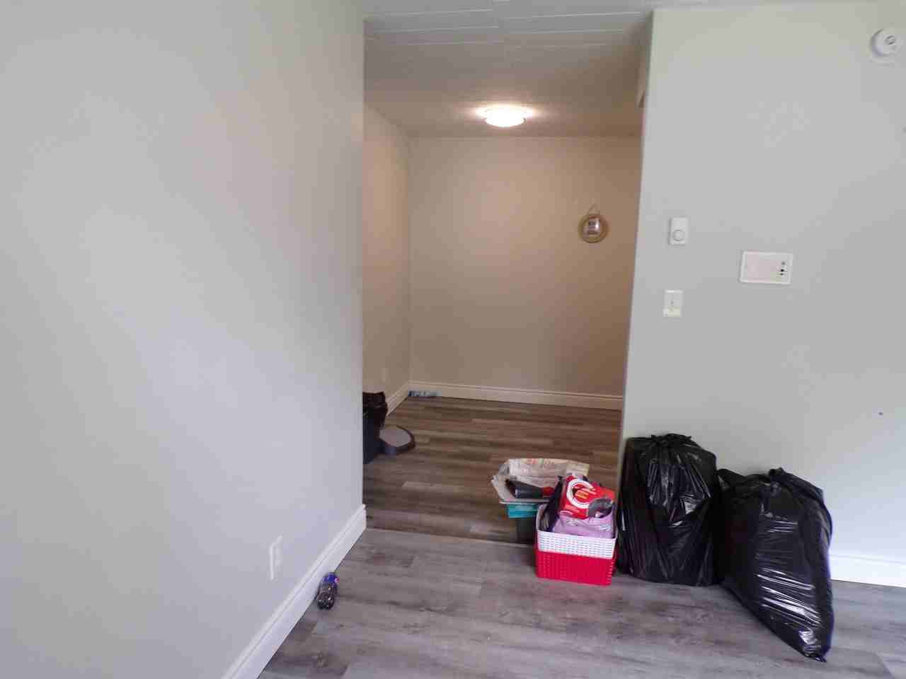 1085 Brock St #101 - Photo 4 of 14