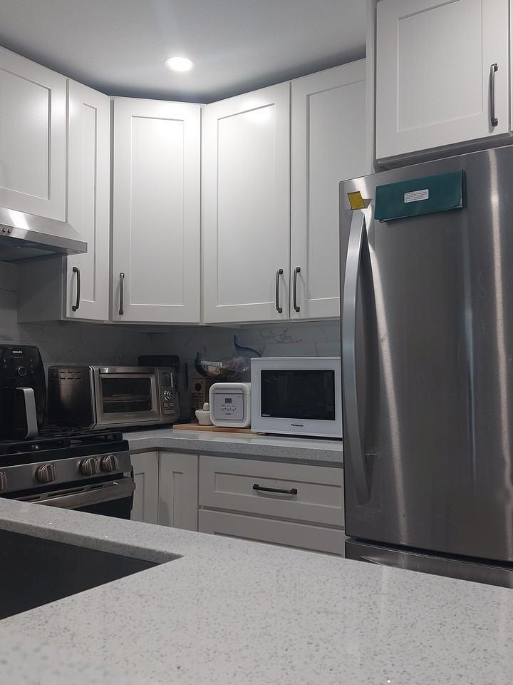 9339 University Crescent #308 - Photo 7 of 21