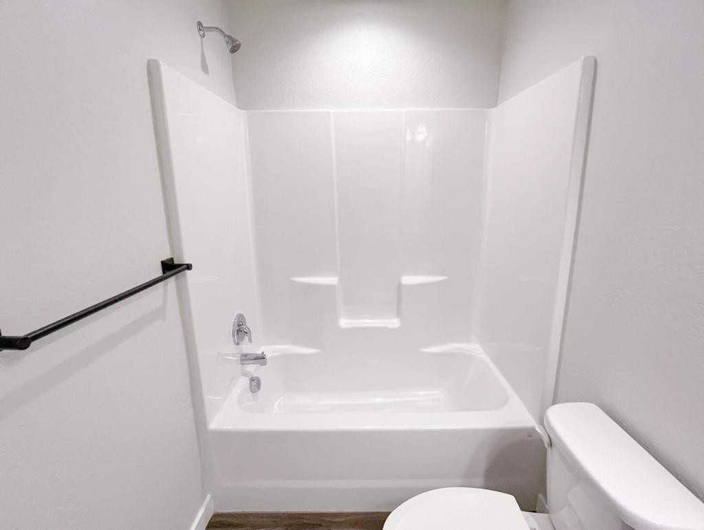 4750 Gebhard Rd - Photo 4 of 27