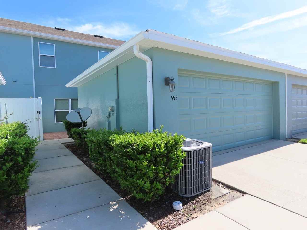 553 Juniper Springs Dr - Photo 3 of 50