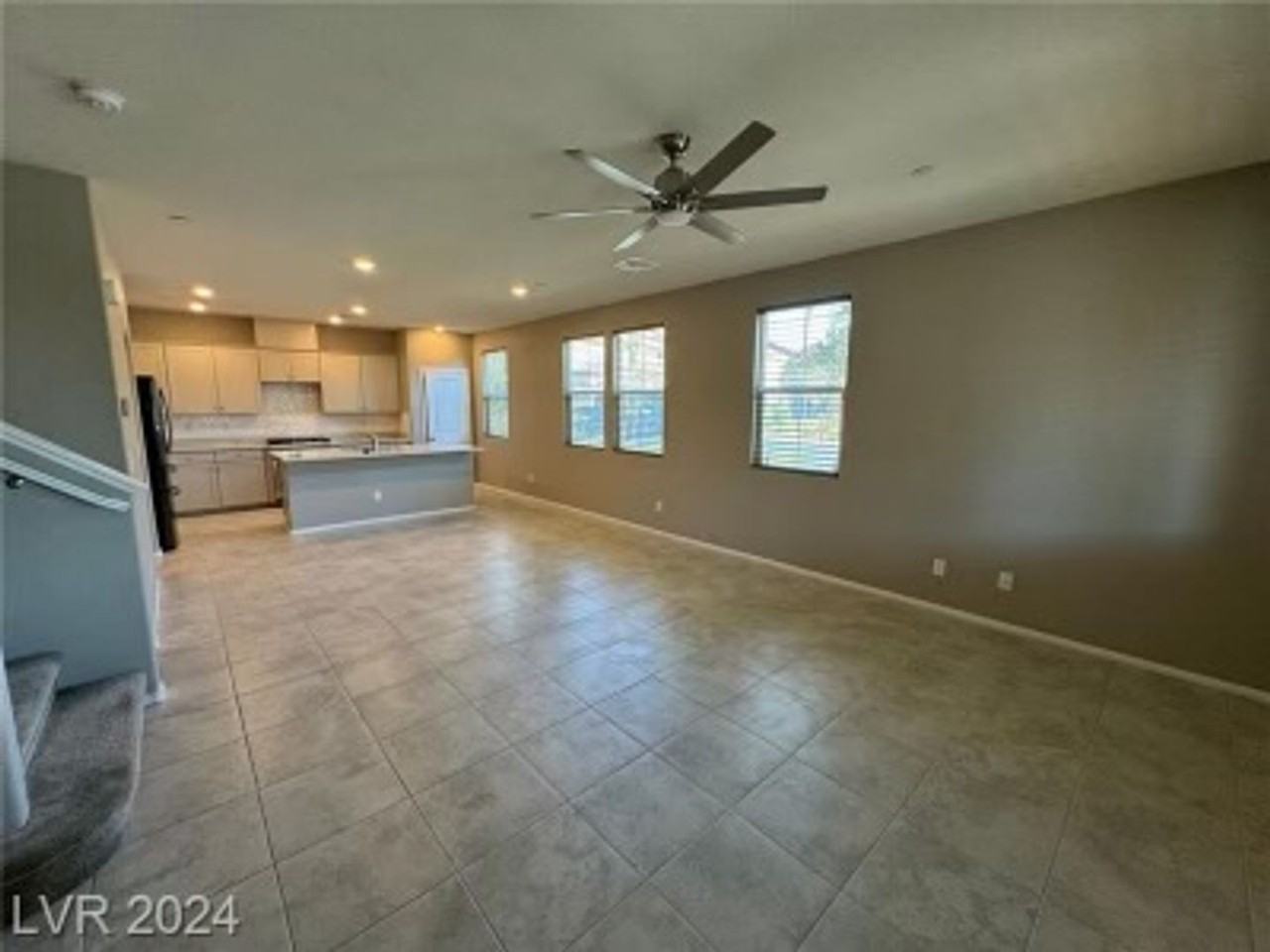 2834 Turnstone Ridge St - Photo 2 of 4