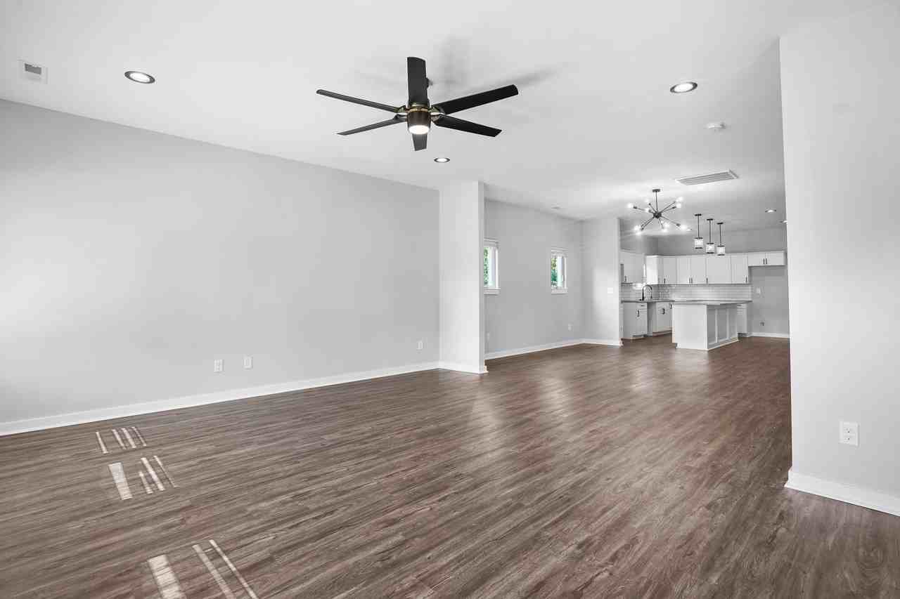 1741 Dr Db Todd Jr Blvd - Photo 5 of 26