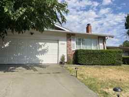 featured image of 1301 Brookview Dr