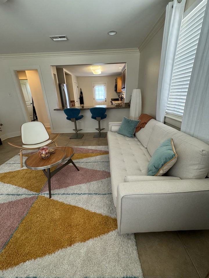 107 Melvyn Dr #NA - Photo 6 of 20