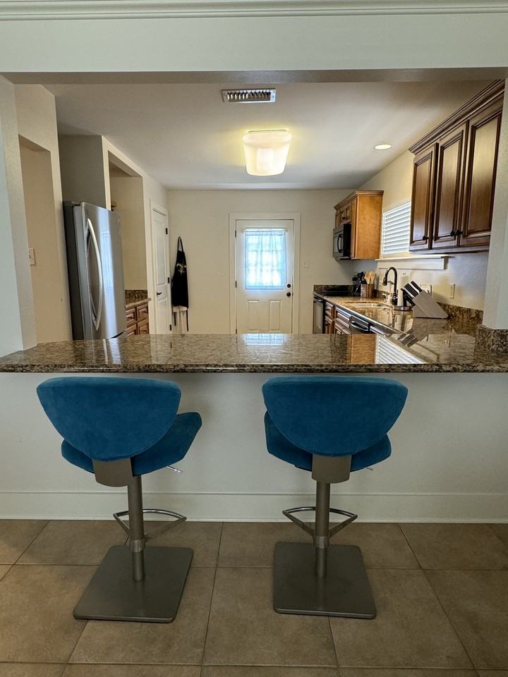 107 Melvyn Dr #NA - Photo 7 of 20