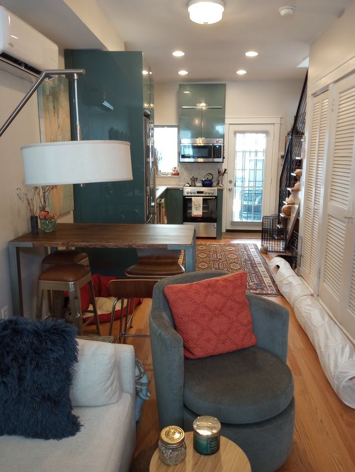 1208 Wylie St Ne #NA - Photo 3 of 17