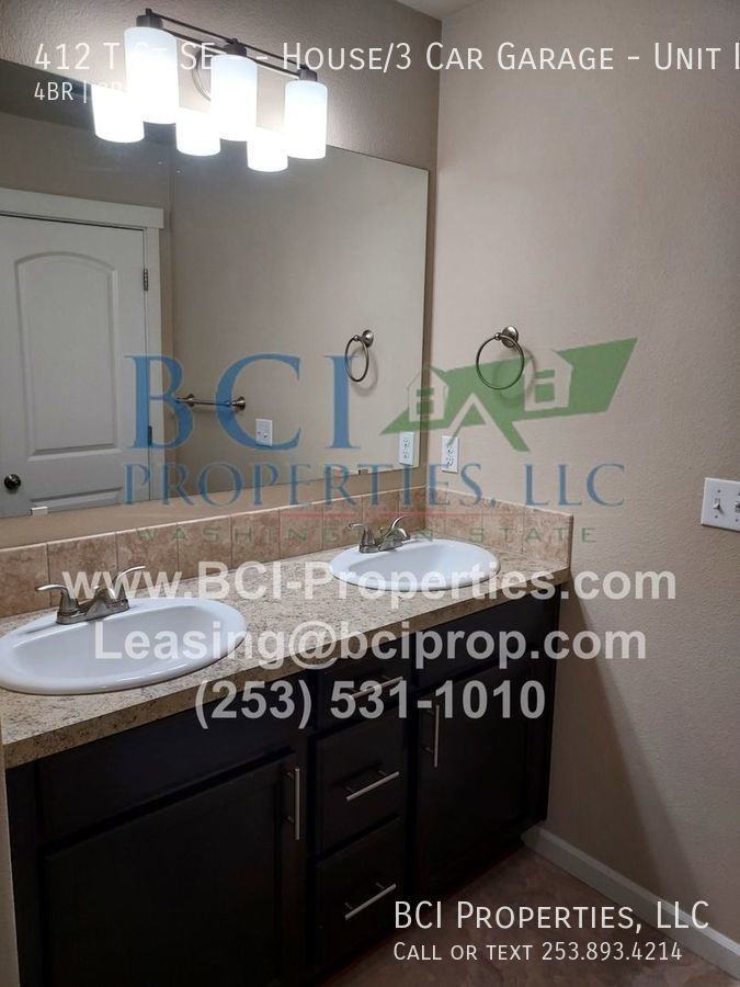 412 T St SE - - House/3 Car Garage #B - Photo 2 of 41