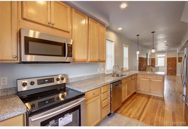 3039 Welton St #NA - Photo 4 of 16
