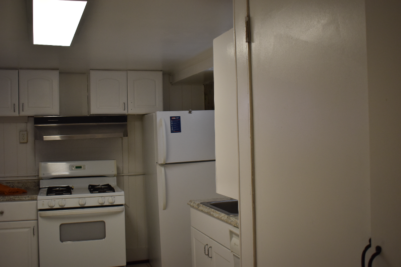 6211 Birchwood Ave #1stFL - Photo 7 of 15