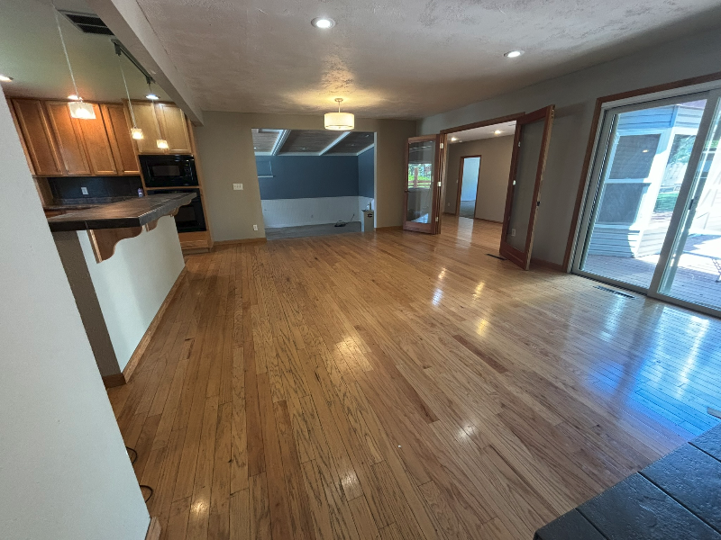 240 Mesa Ave - Photo 3 of 15