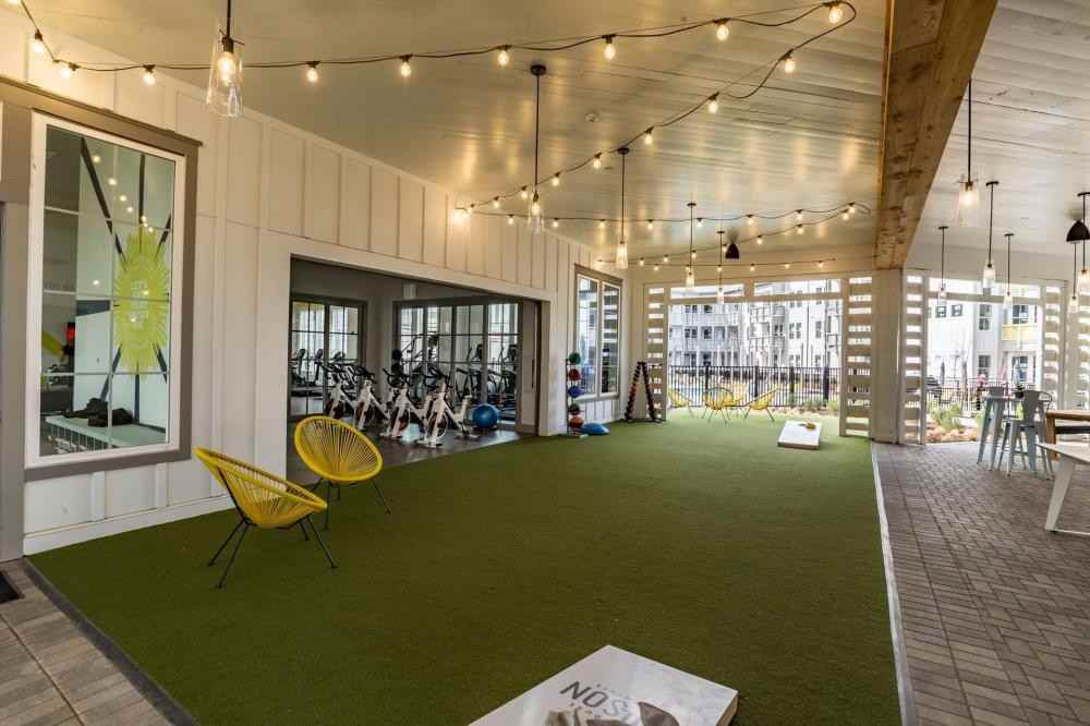 3302 East Pecan Street - Photo 7 of 10