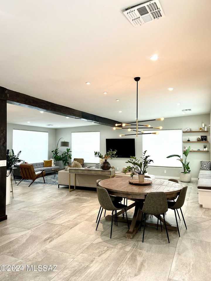 5635 E Via Arbolada - Photo 3 of 36