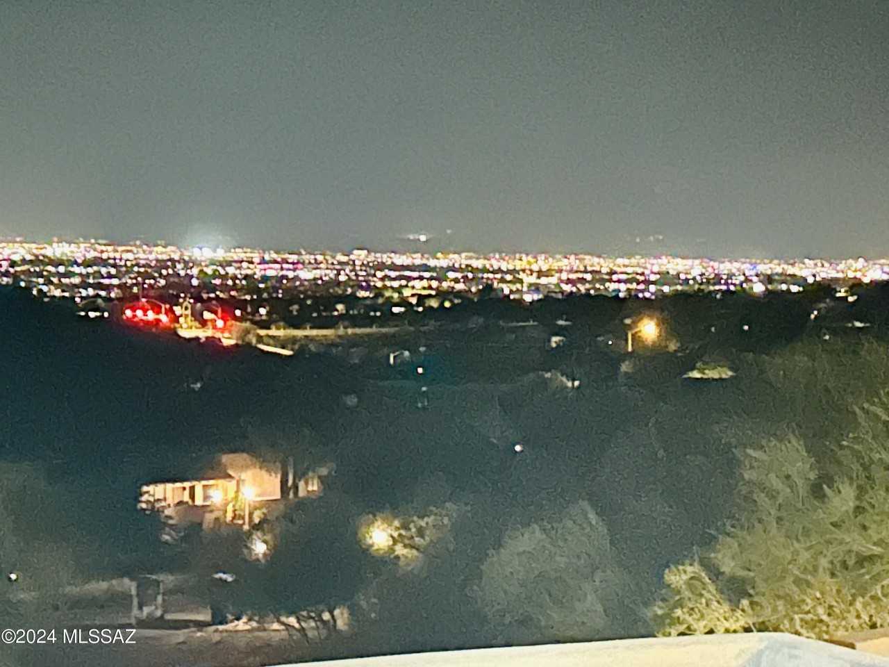 5635 E Via Arbolada - Photo 4 of 36