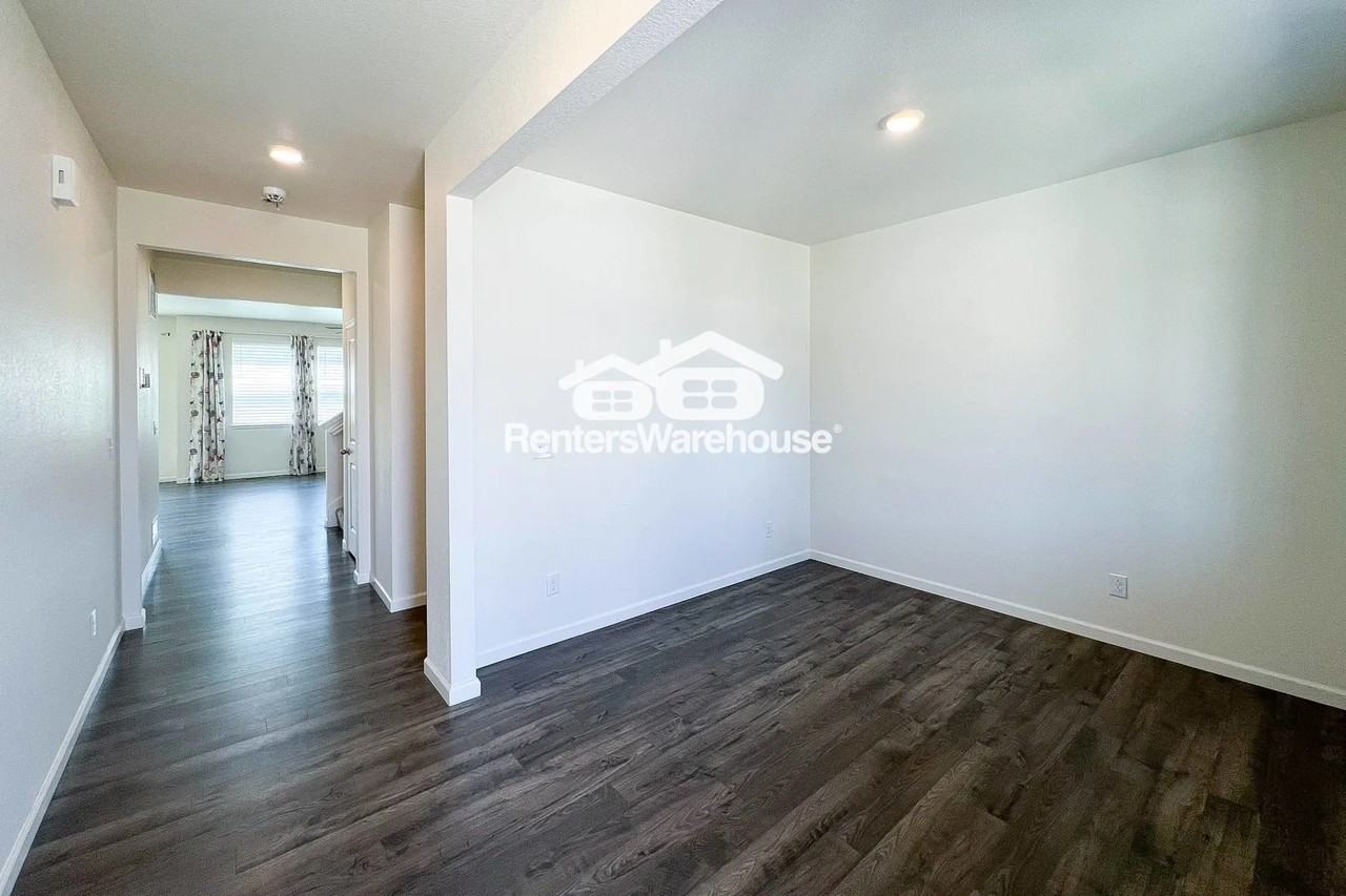 2256 Mountain Sky Dr - Photo 3 of 22