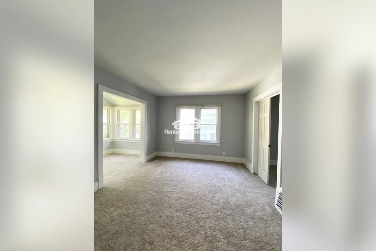 1062 Blair Ave - Photo 3 of 7