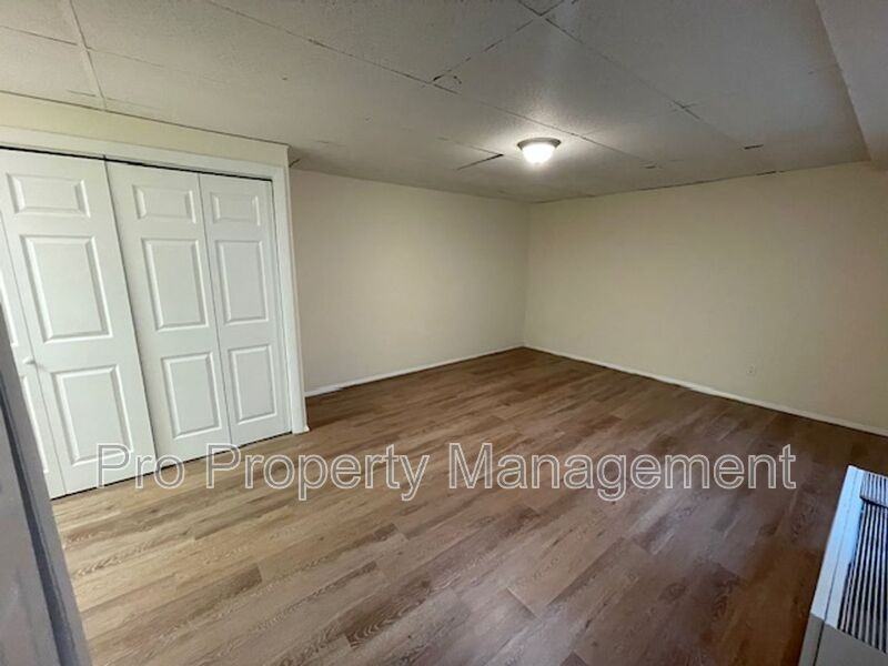 106 Woodside Grn #1 - Photo 4 of 7