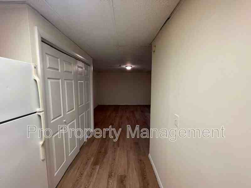 106 Woodside Grn #1 - Photo 5 of 7