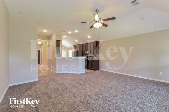 4818 La Piedra Ln - Photo 2 of 15