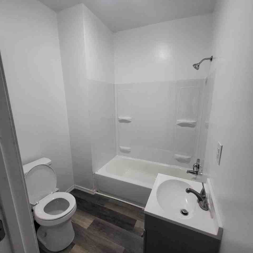 90 Schaeffer Hill Road - Photo 3 of 4