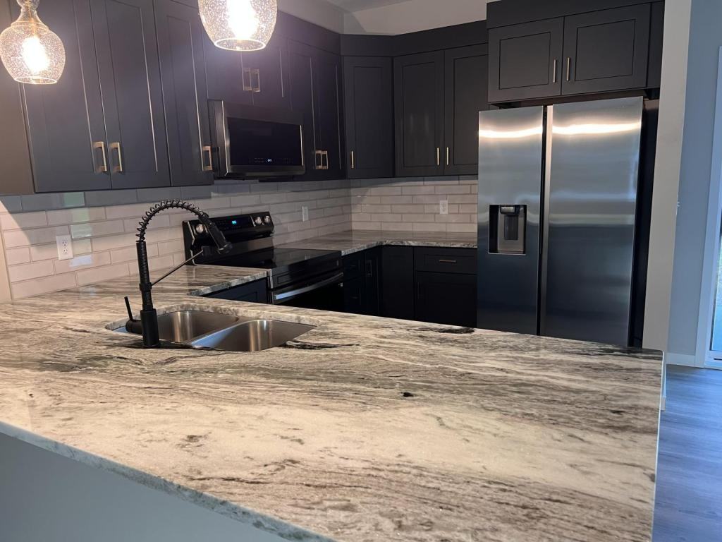 1281 37th Ave - Photo 3 of 25